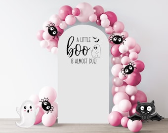 Calcomanía de arco de globos para baby shower de Halloween, decoración para fiesta "A Little Boo Is Almost Due"