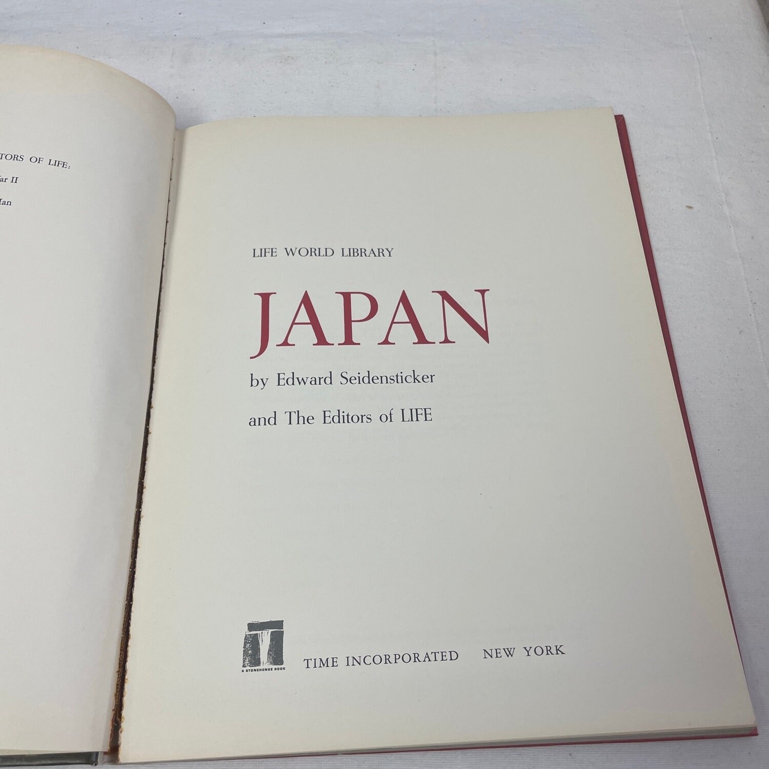 ファッションなデザイン Vintage 1962 Life World Library Japan Color 150+page 洋書