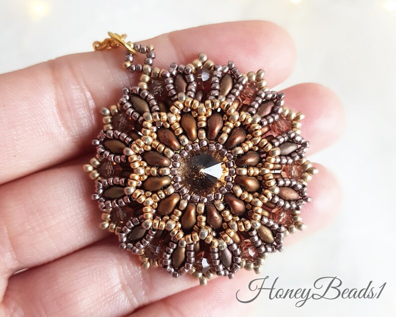 Beading Pattern, Superduo Pattern, Pendant Tutorial, the Zianna Pendant