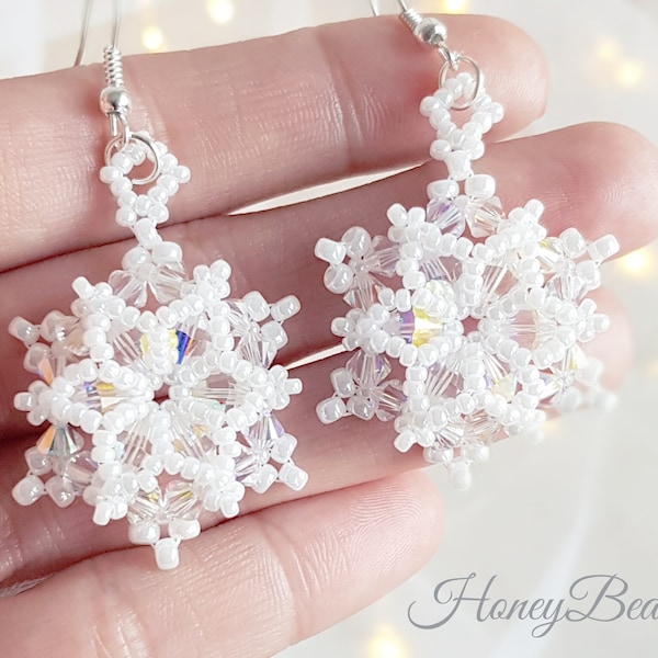 Snowflake earrings, Beading Pattern, Christmas Jewelry, Swarovski bicones, 'Let it Snowflake' Earrings, Beading Tutorial, by HoneyBeads1