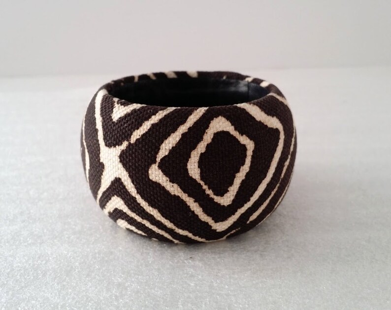 Authentic Signed Oscar de la Renta Tapestry Bangle Bracelet