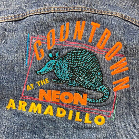 Rare Vintage 1990s Countdown at the Neon Armadillo