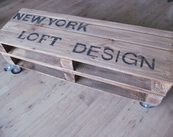 Palettentisch-Lowboard/Couchtisch Old-Style***