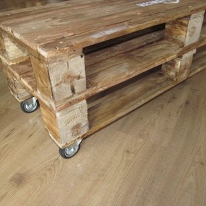 Table basse en bois recyclé port dattache image 3