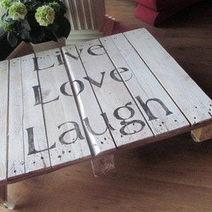 Palette upcycling LIVE LOVE LAUGH image 1