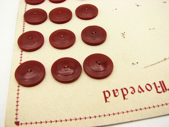 4 tomato Buttons