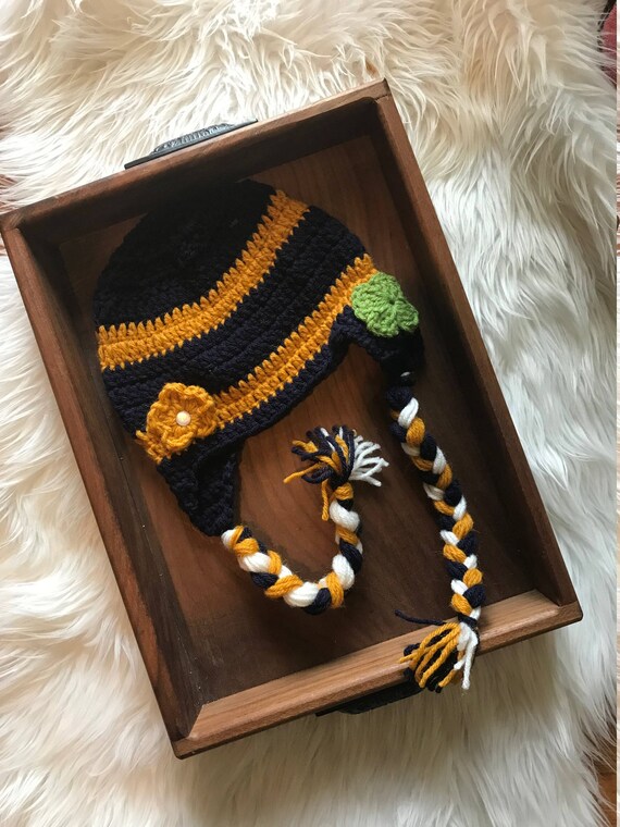 notre dame crochet hat