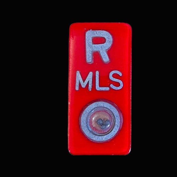 ONE replacement x-ray marker rounded rectangle with positioning BBs -One marker Left or Right with or without initials Mitchell markers