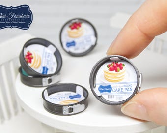 Round Cake Pan - tray handmade - miniature handmade collector's item (1:12 scale)