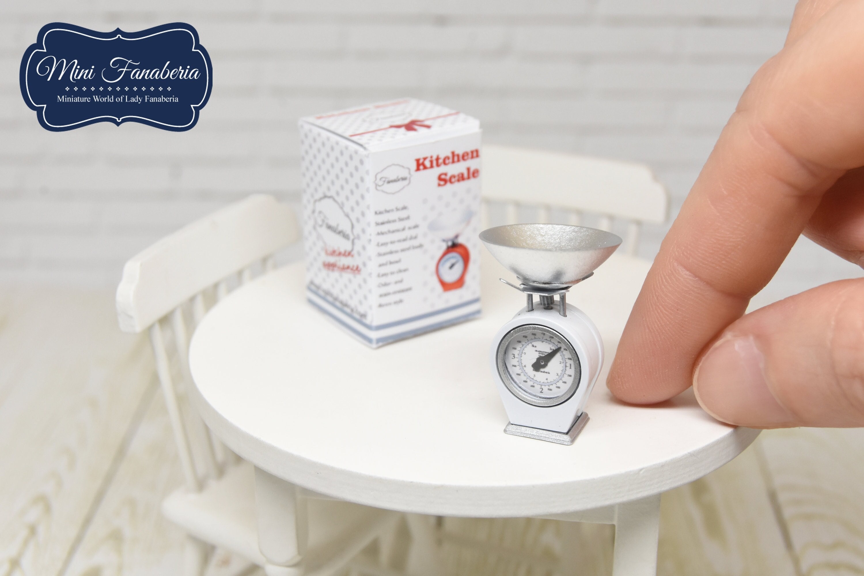 Bilancia In Miniatura Blu Scala 1:12 – Accessorio Per Casa Delle Bambole, Cucina In Miniatura, Kit Fai Da Te