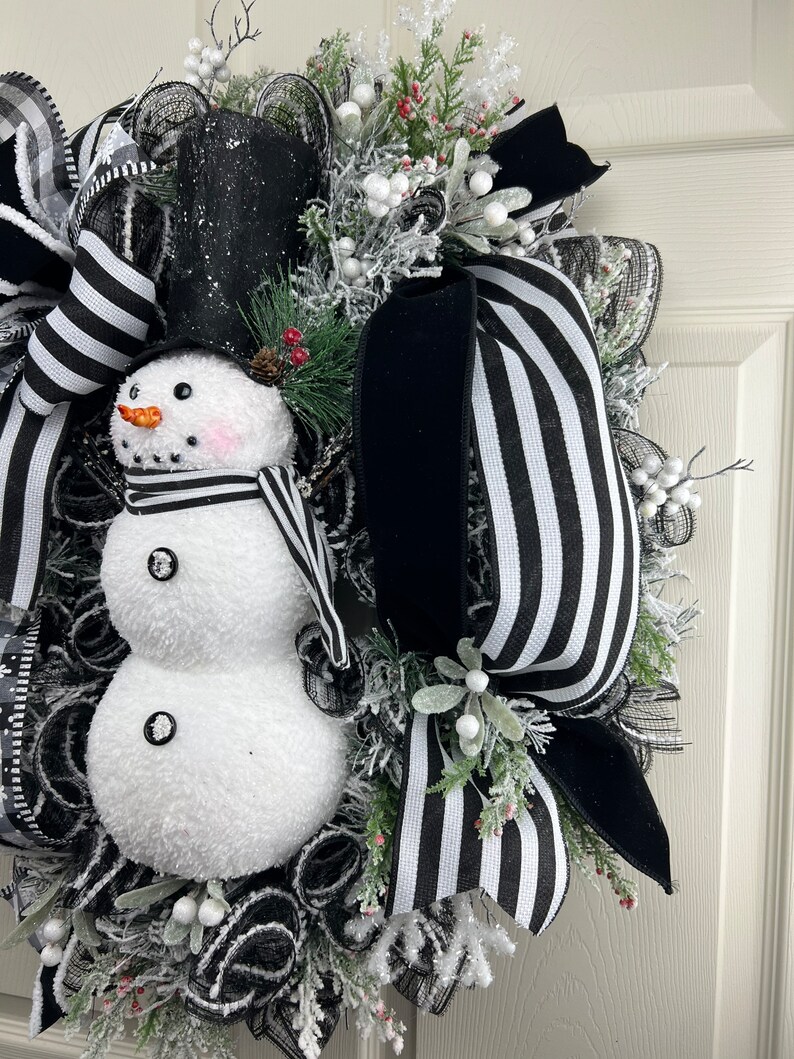 Black and White Snowman Wreath for Front Door, Flocked Snowman Wreath ...