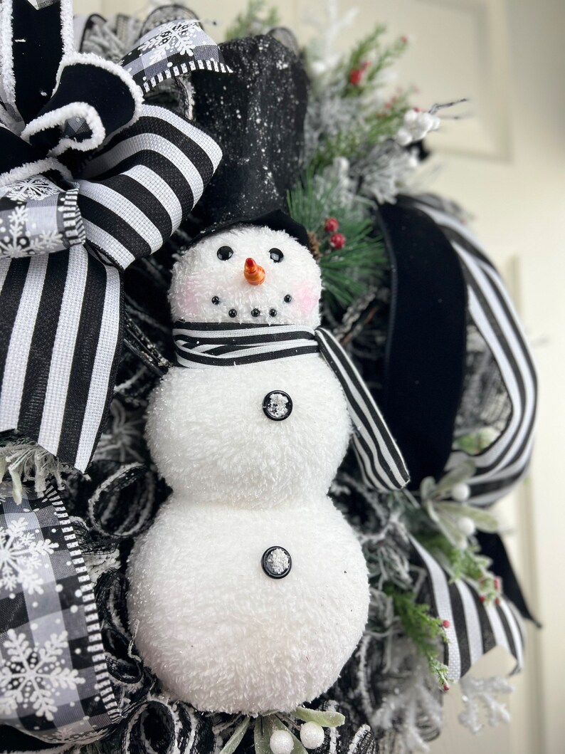 Black and White Snowman Wreath for Front Door, Flocked Snowman Wreath ...