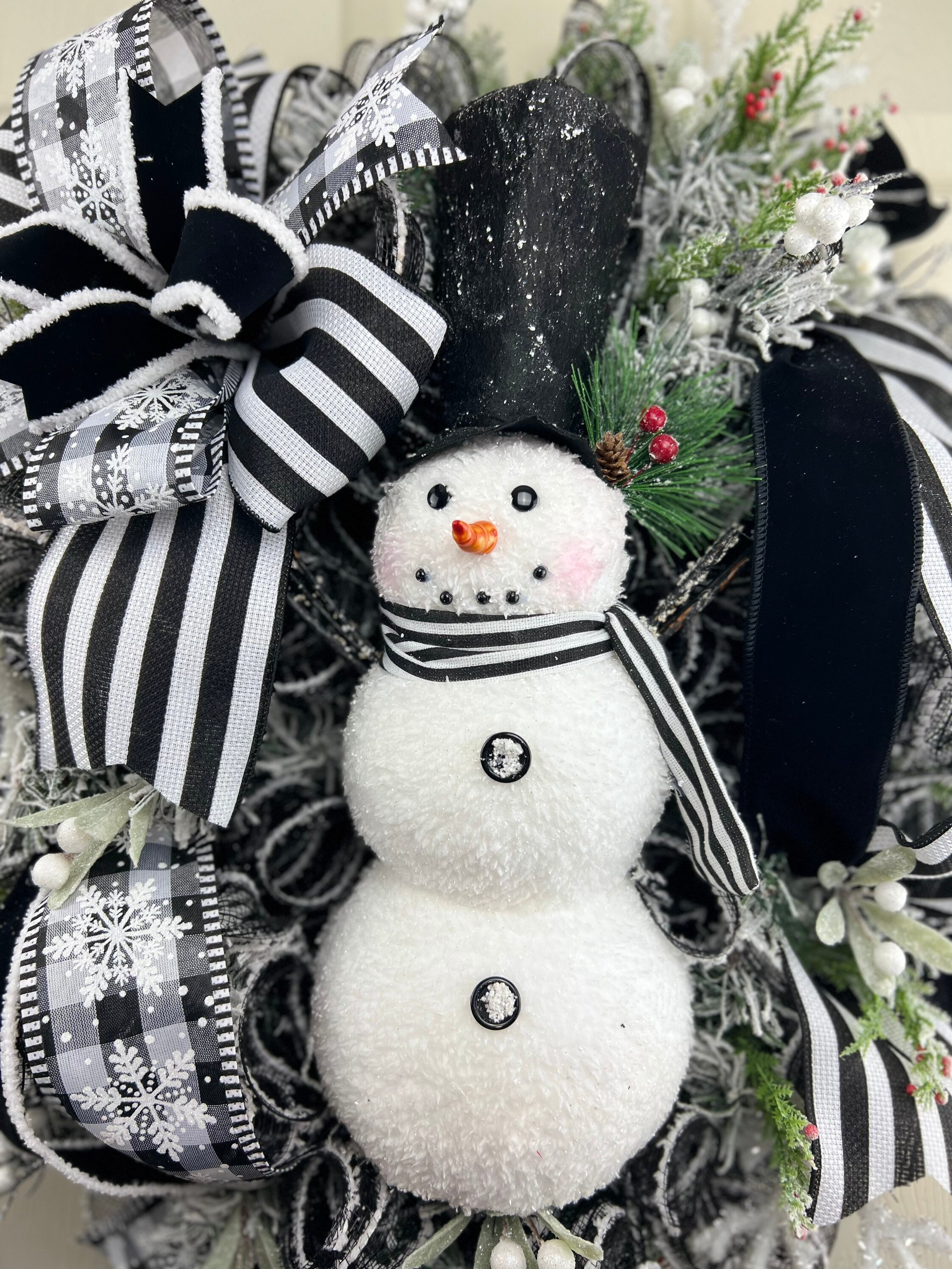 Black and White Snowman Wreath for Front Door, Flocked Snowman Wreath ...