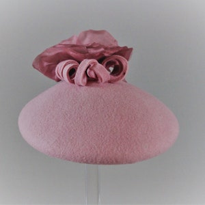 Dusky Pink Button Hat