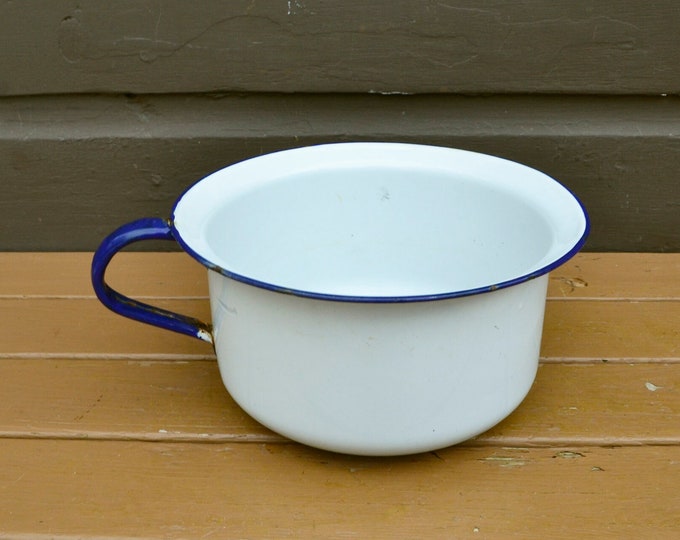 Large Enamel Chamber Pot Vintage White & Blue Enamel Chamber Etsy