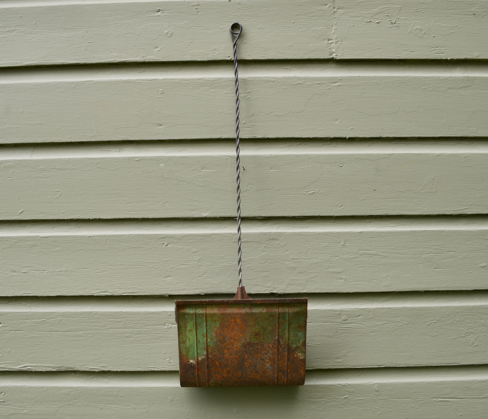 Old Tin Dust Pan Vintage Dust Bin Long Handle Dustpan Etsy