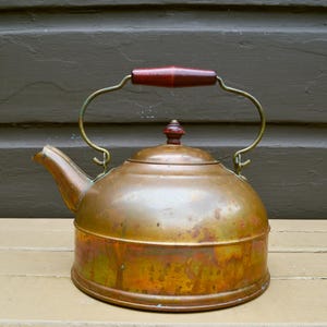Old Copper Kettle, Vintage Copper Tea Pot,