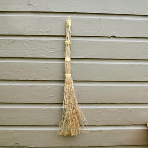Willow Sweeping Broom, Vintage Willow Broom, Halloween Broom, Hearth Broom