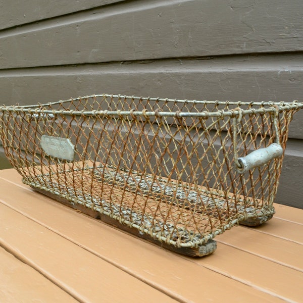 Vintage Grocery Freezer Basket, Freezer Sled Basket, Sun Bakery Delivery Basket