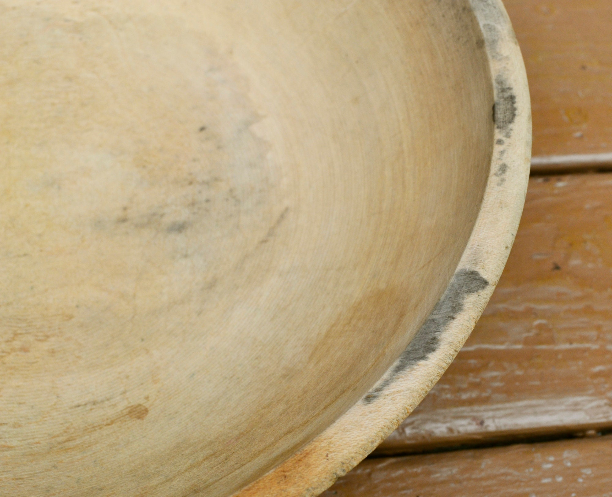 Wooden Bowl Munising Round Wooden Bowl Vintage Seasoned Wood Etsy
