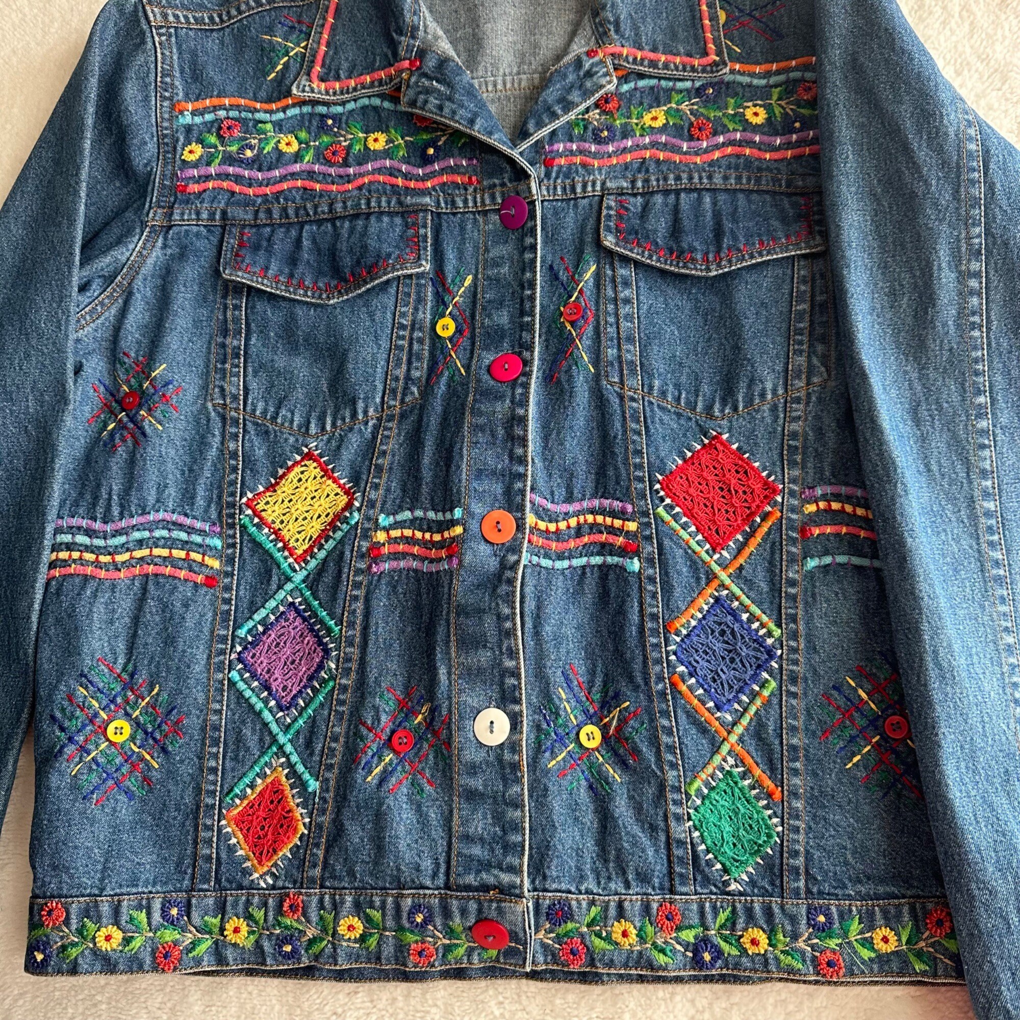 Vintage New Directions Women