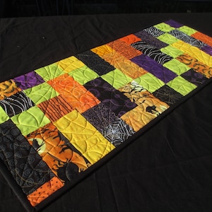 Quilted Halloween Table Runner