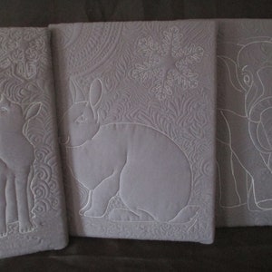Quilted zentangle animal wall hanging