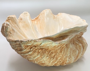 Giant Clam Shell Sculpture Art ornament Bowl Hecho a mano acabado Soft Grey para Home Garden Patio Conservatory Interior Decor Gift