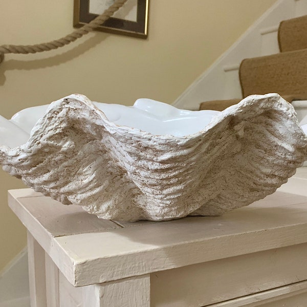 Medium Real Sand Giant Clam Shell Sculptured Art Contemporary Centerpiece Ornament Special Occasion Interior Decor