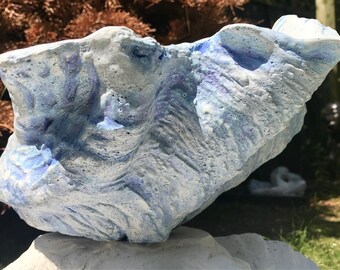 Small Giant Clam Shell Sculpture "Courtney" in loving memory, sky blue, Ornament Bowl Handmade for Home Garden Nautical Beach Interior,