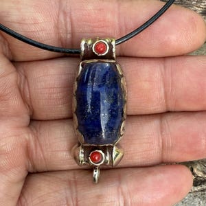 Tibetan Lapis Lazuli Pendant – Handmade Silver Necklace | Himalayan Jewelry | Artisan Crafted in Detail