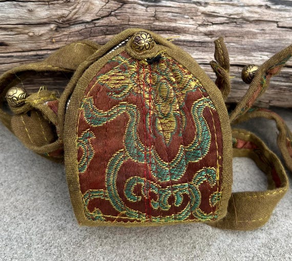 Vintage Old Tibetan Buddhist 4 Arms Buddha Ghau Gao Prayer