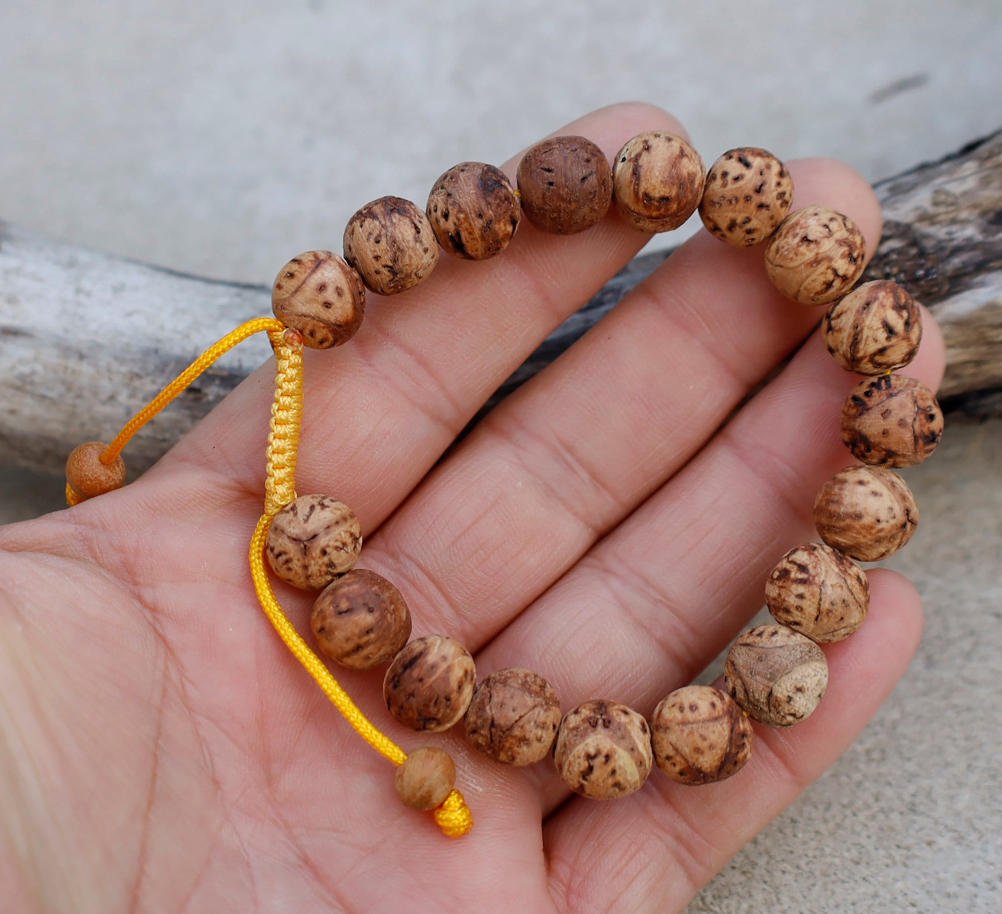 Yak Bone Tibetan Wrist Mala/bracelet With Lapis Lazuli Spacer for  Meditation - Etsy