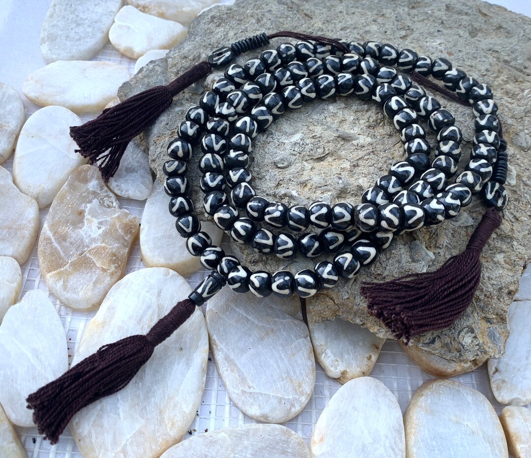 超特大型108眼天珠 木製台座付き チベット dzi ジービーズ 百八 煩悩 Tibetan Zig Zag DZI 108 Bone Beads Mala With Counter