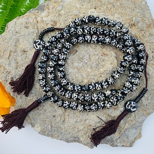 Om Aum Full 108 Beads Mala With Counter Meditation and Yoga