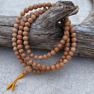 Tibetan Rare To Find Buddhist Meditation Nepal Bodhi Seed Mala / Rosary 108 Small 11.3 mm Beads With Free Wooden Mala Box