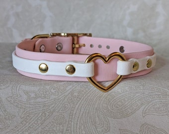 3/4" Layered Pale Pink and White w/ Gold Heart Ring Biothane (Vegan Faux Leather) Buckling Collar | Kittenplay Petplay Gear