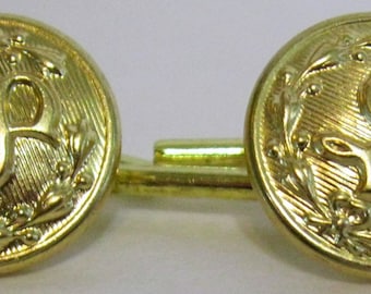 2 Different kinds of Santa's 5/8" gold cuff links