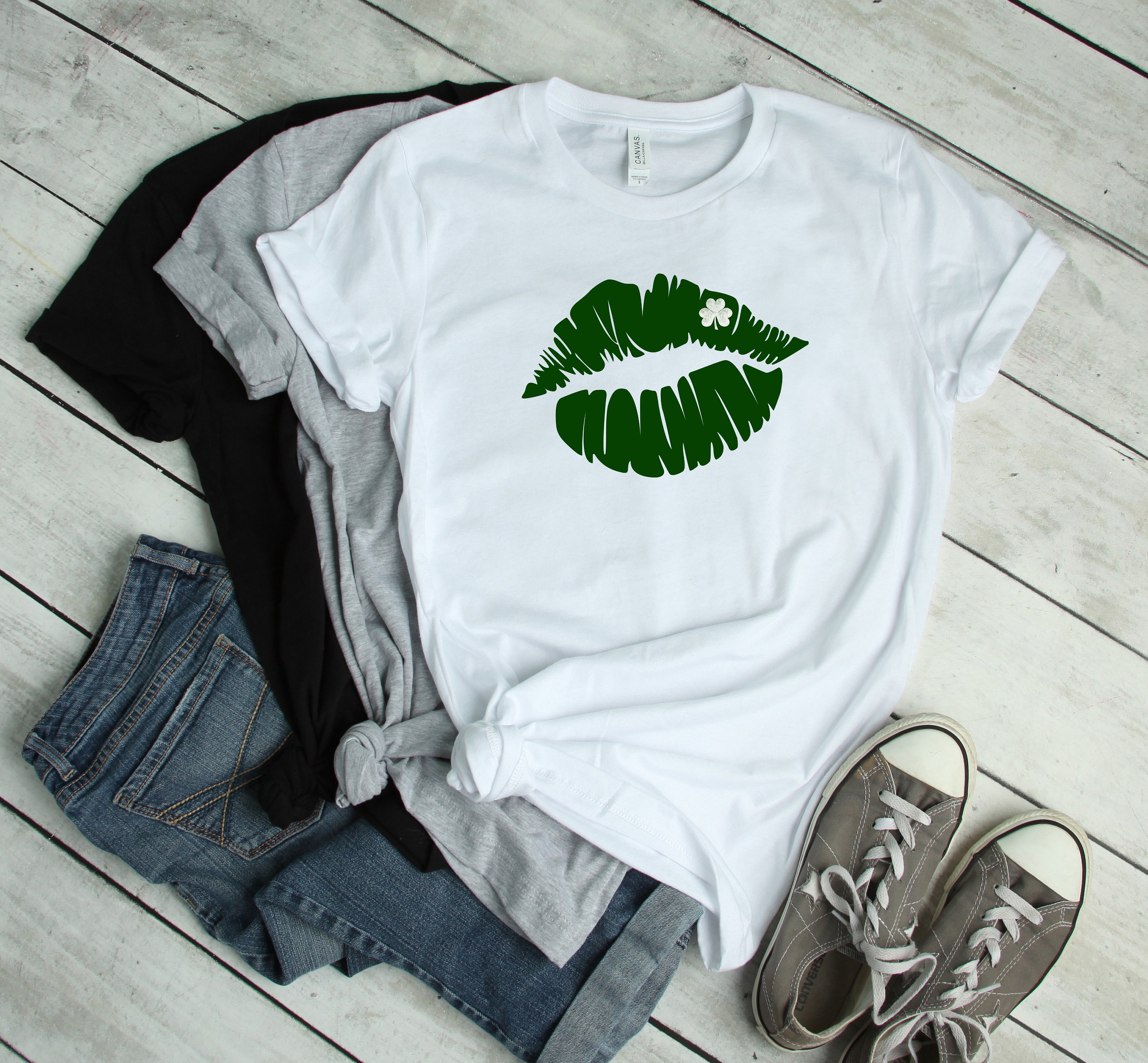 T-shirt Green Shamrock Lips Shirt Kiss 