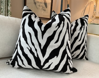 Covington “Tanja”916 in ebony-black and white zebra velvet