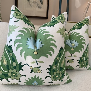 Brunschwig en Fils 'Kashmiri' groen in kussenslopen