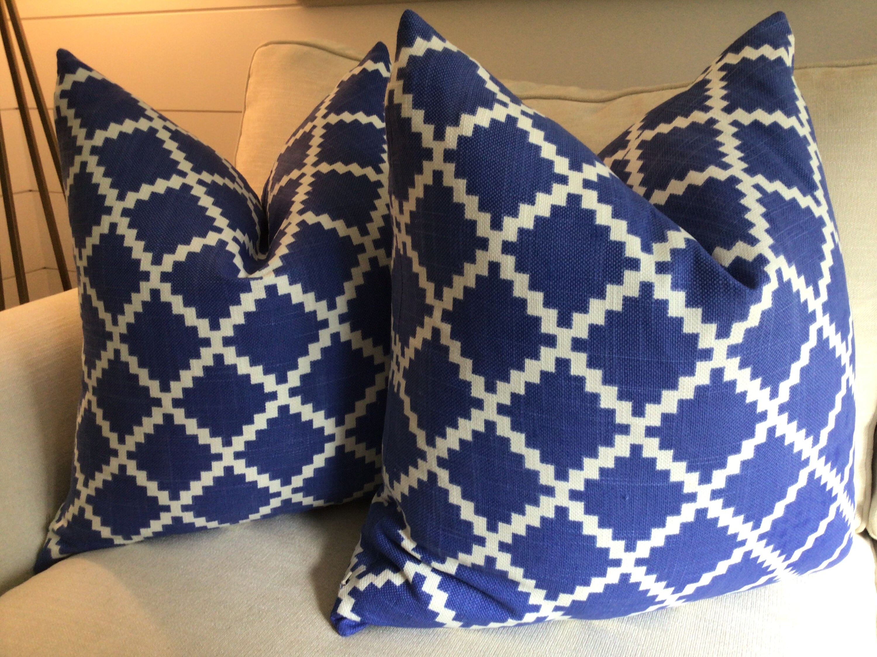 duralee pillows