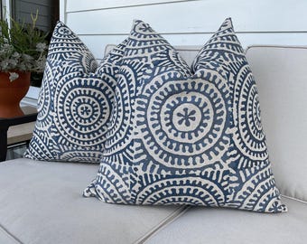 Fundas de almohada Thibaut “Kasai” en azul marino