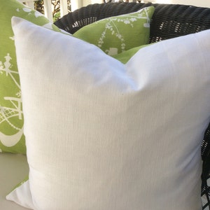 Thibaut Pillow Covers in Green and White South Seas Linen image 3