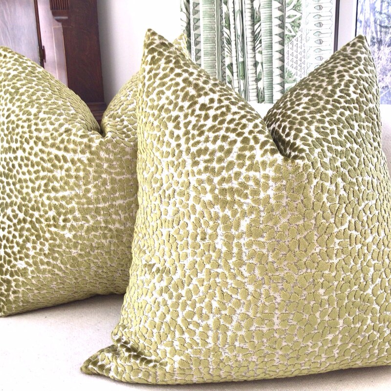 Velvet Pillow (Olive) main image 0