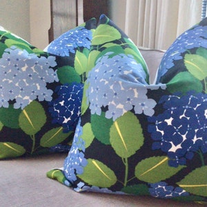 SCHUMACHER HYDRANGEA Paul Poiret blue, green on black Pillow Covers