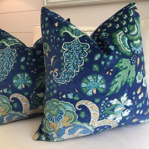 Schumacher &quot;MAJORELLE&quot; Velvet in Blue Pillow Cover
