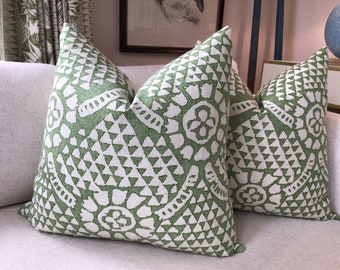 Thibaut “Chamomile “ in green pillow covers