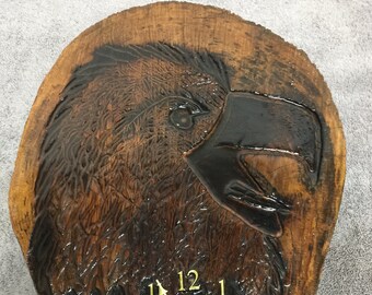 Hermoso Vintage mediados del siglo calvo águila tallada gran madera rebanada losa reloj de trabajo 17 x 12