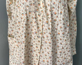 Bata de noche/camisa de algodón con estampado floral de creación artística vintage, talla mediana